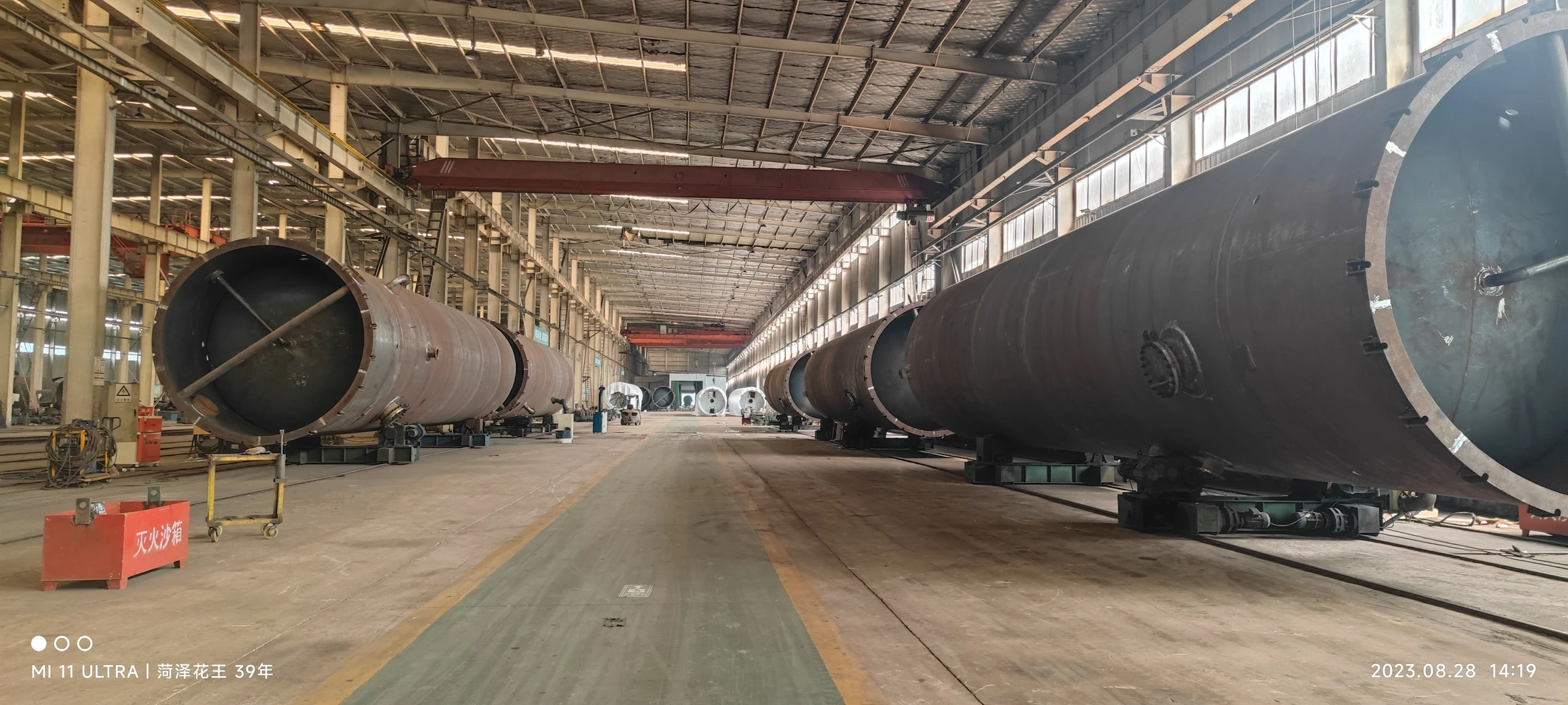 压力容器车间制造实景,用于工业制冷容器通用能力展示