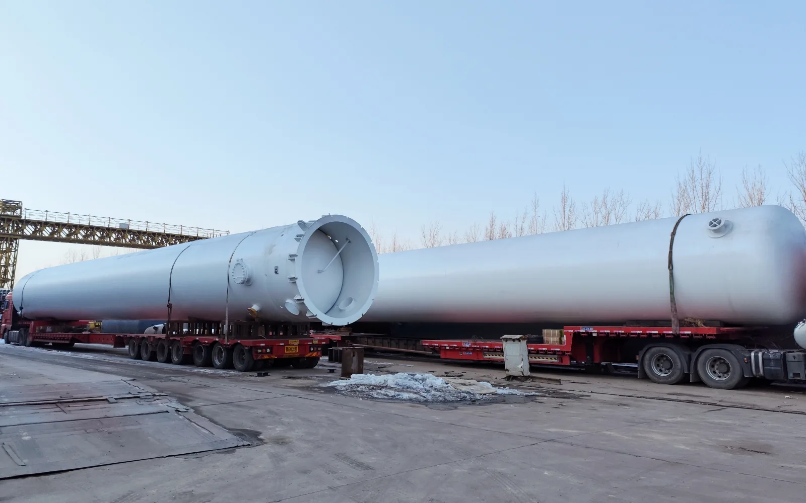 Other Large Custom Equipment manufacturing photograph